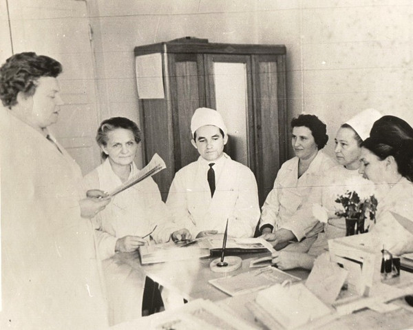 Как в Асбесте строили больницу - лучшую в СССР
