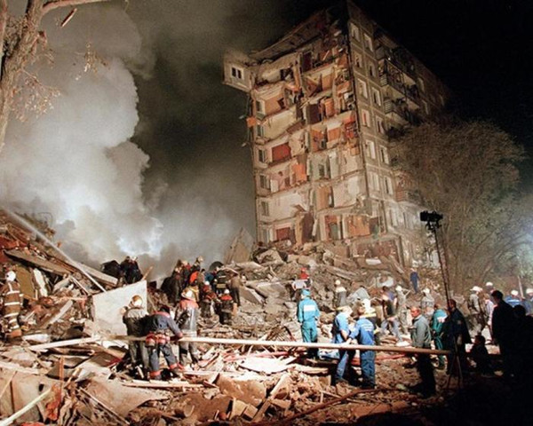 13 сентября 1999 года взорван жилой дом на Каширском шоссе в Москве