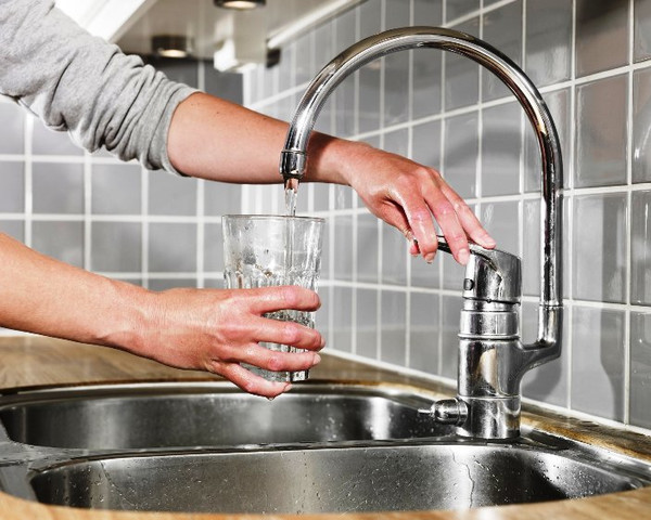 Санитарные врачи рекомендуют асбестовцам кипятить воду